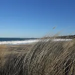 The Oceans מלון