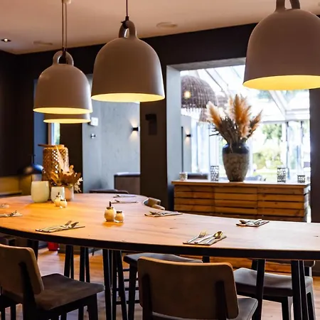 호텔 The Oceans 3*