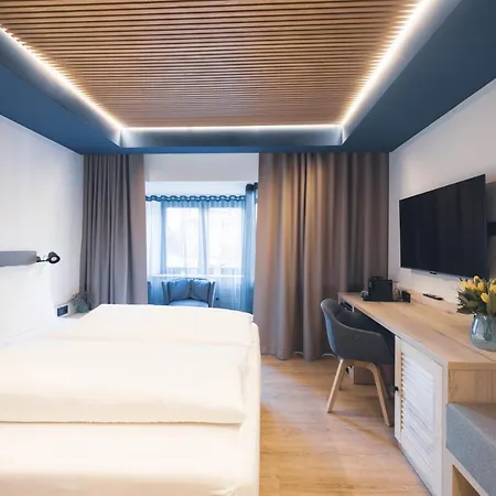 The Oceans Hotell 3*