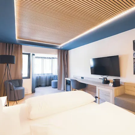 Hotel The Oceans