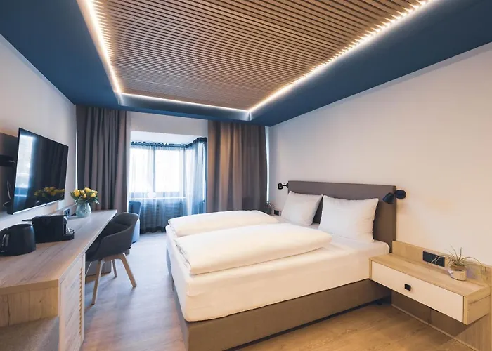 호텔 The Oceans 3*