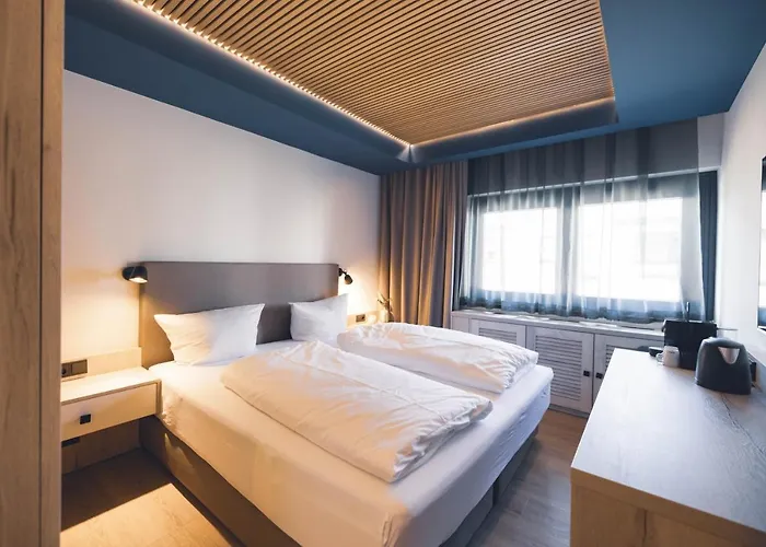 The Oceans 티멘도르프스트랜드